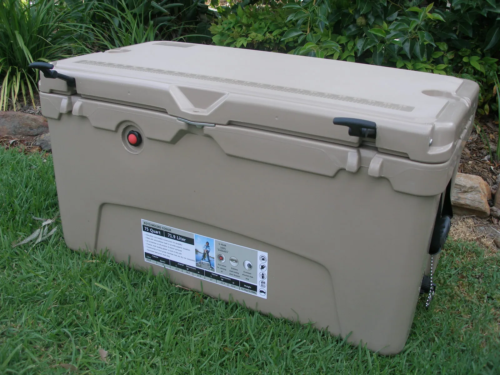 71.9 Litre (75 Quart) Cooler Box Esky