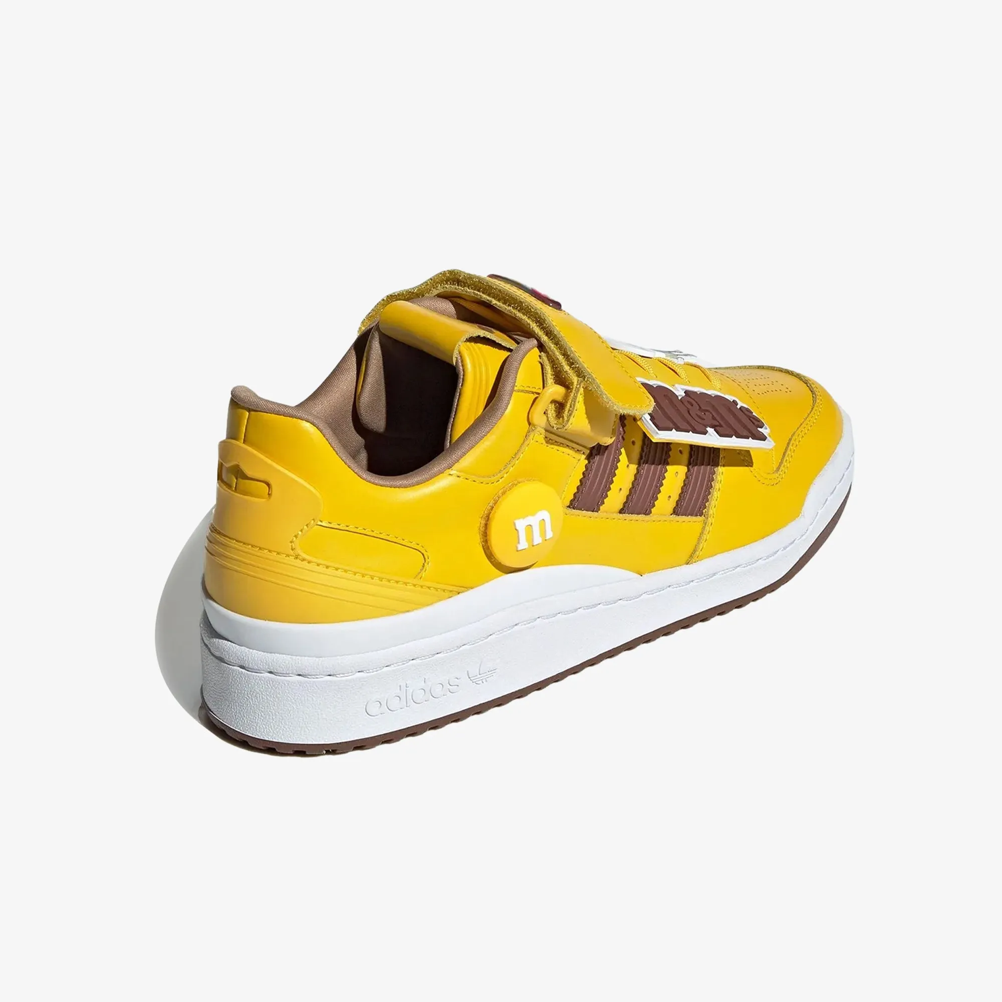 ADIDAS ORIGINALS | M&M’S X ADIDAS FORUM LOW 84 { YELLOW/WHITE