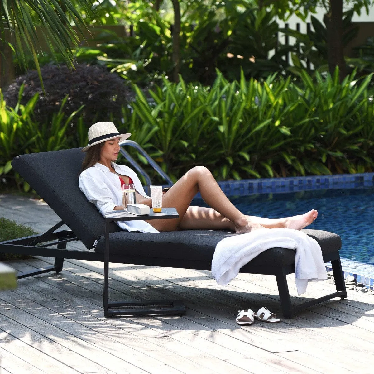 Allure Sunlounger / Charcoal