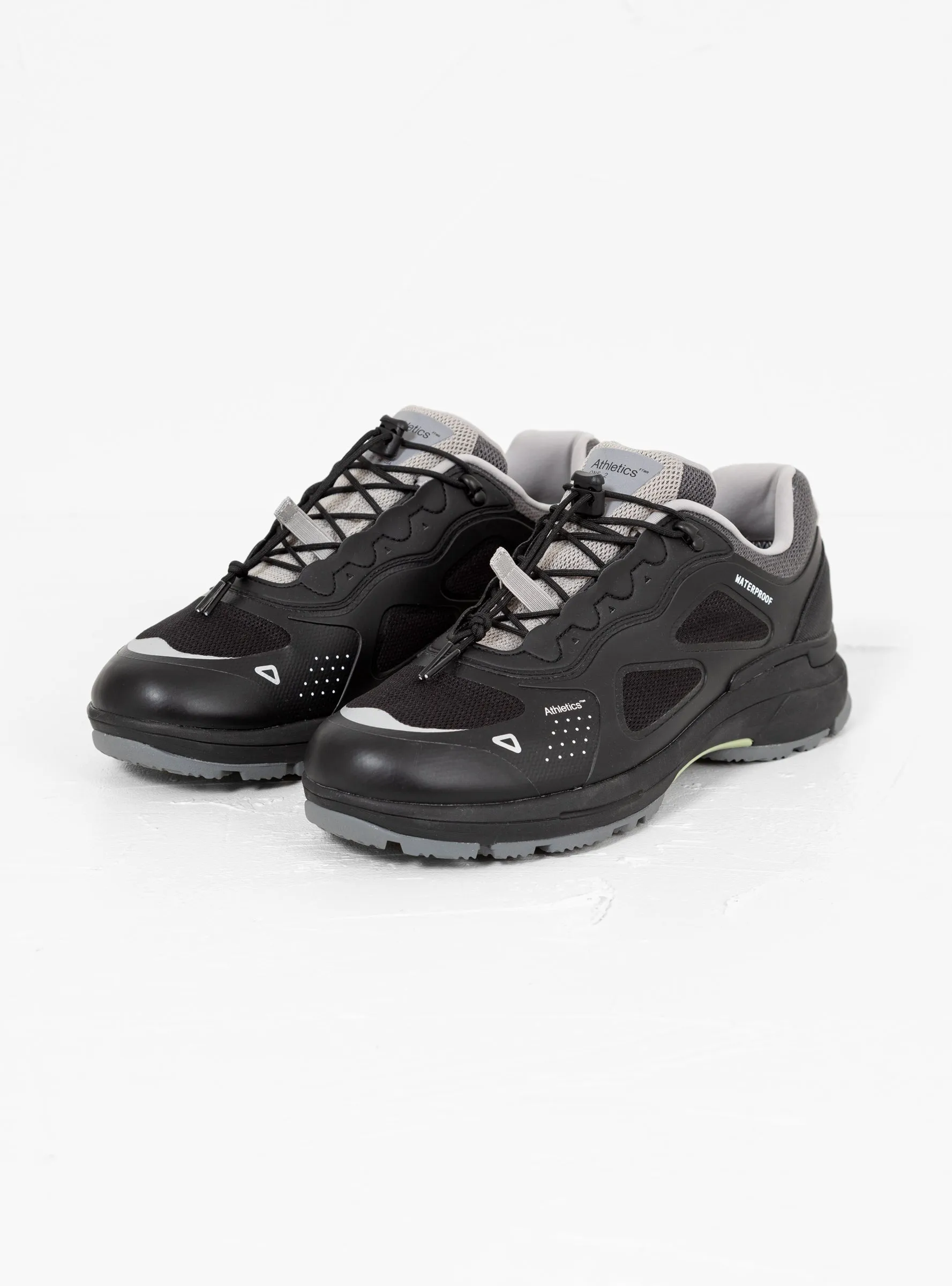 Athletics ONE.2 Waterstop Sneakers Night Raven