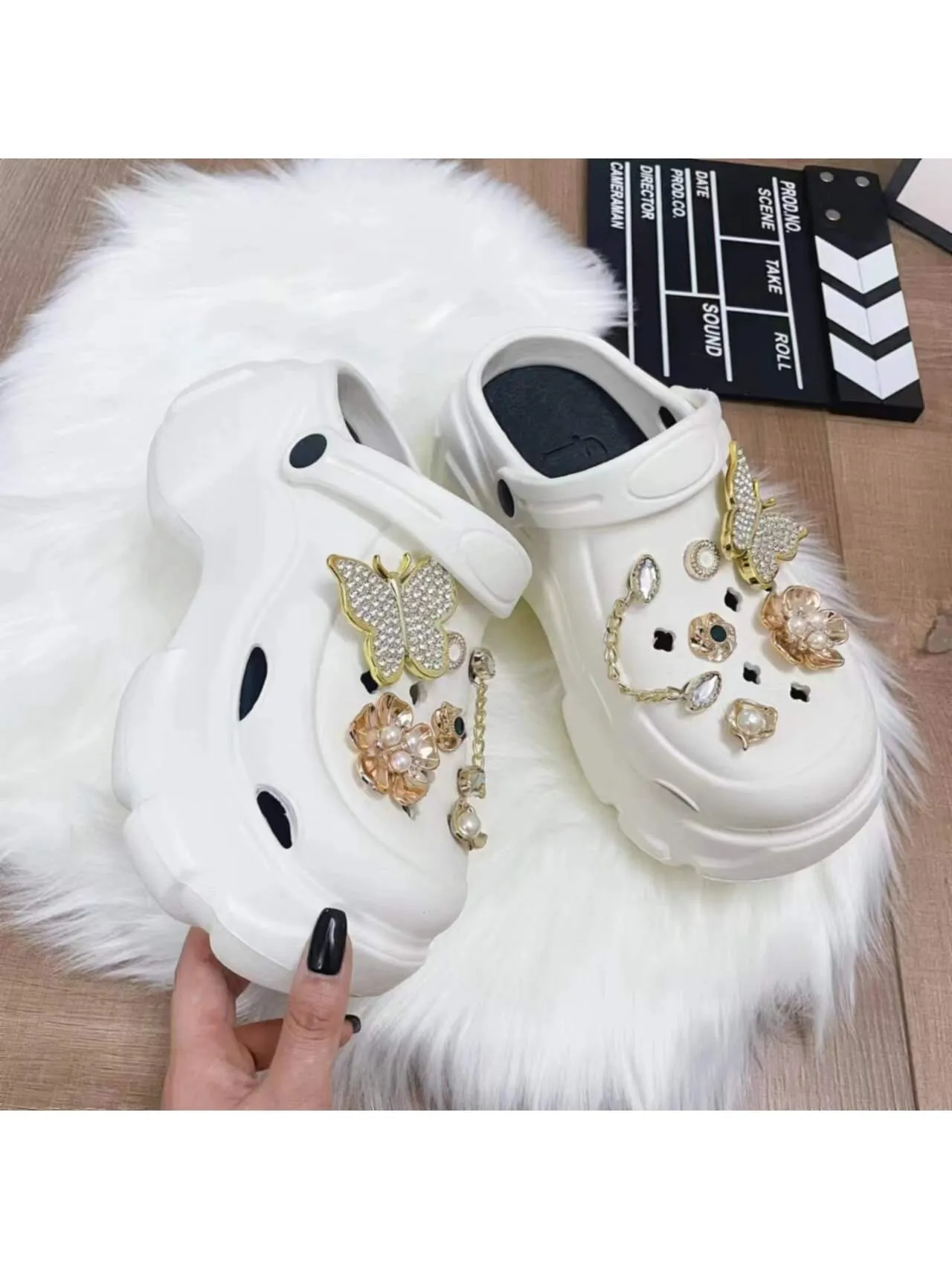 Gold Butterfly Outdoor Casual Personality High Heels Hollow Out Slippers Sandals