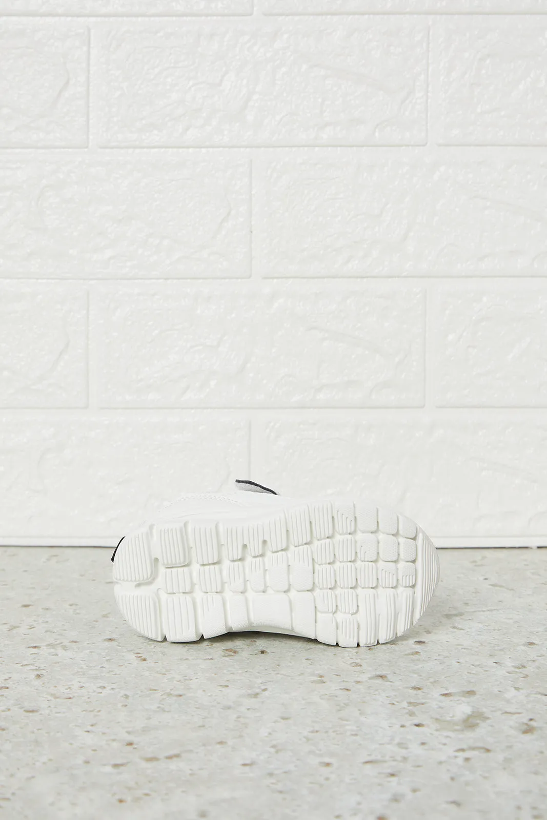 Infant Boys White Textured Trainers