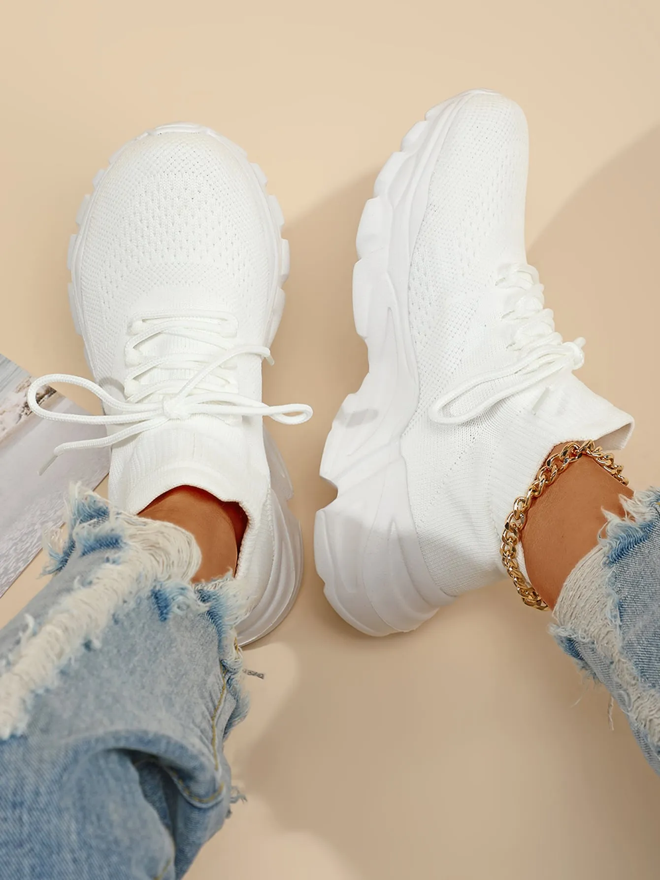 Lace-up Front High Top Chunky Sneakers, White Color Running Shoes With Solid Color Shoelaces For Women