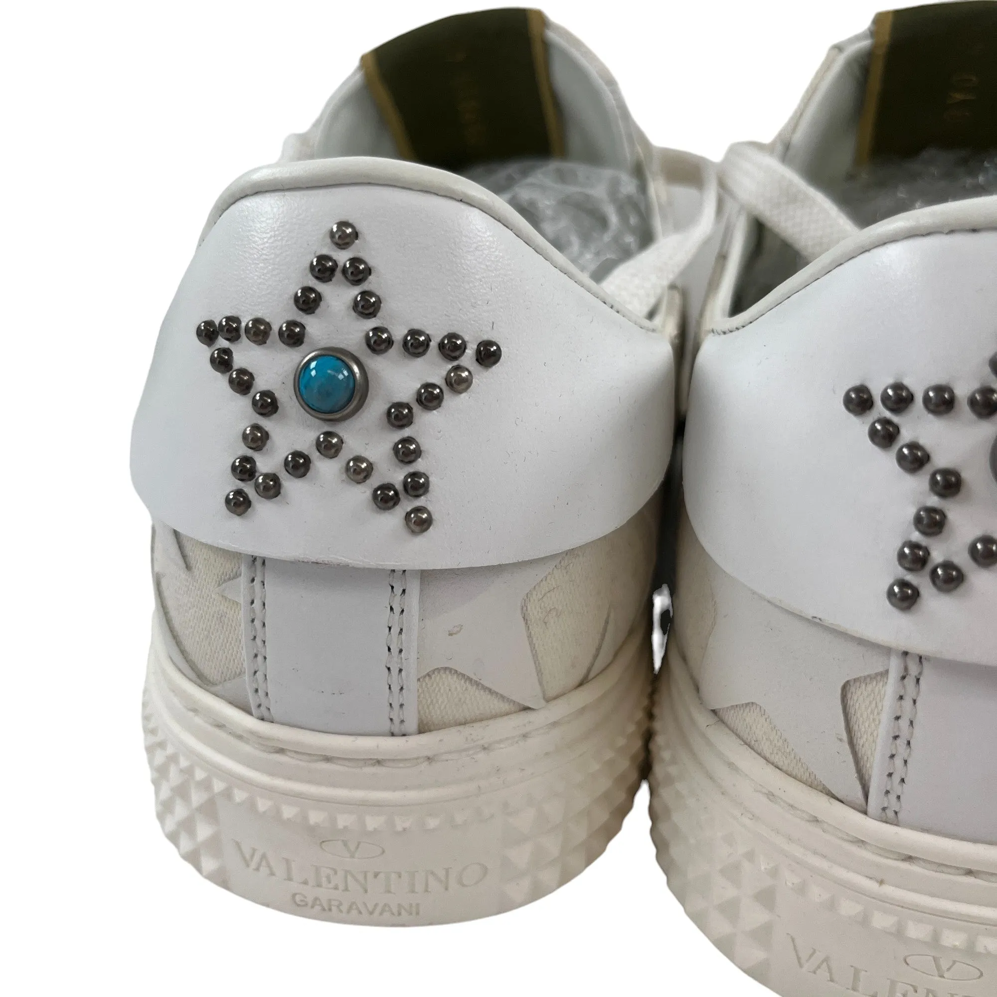 Men's Star Stud Low Trainers White Size EU 42 / UK 8