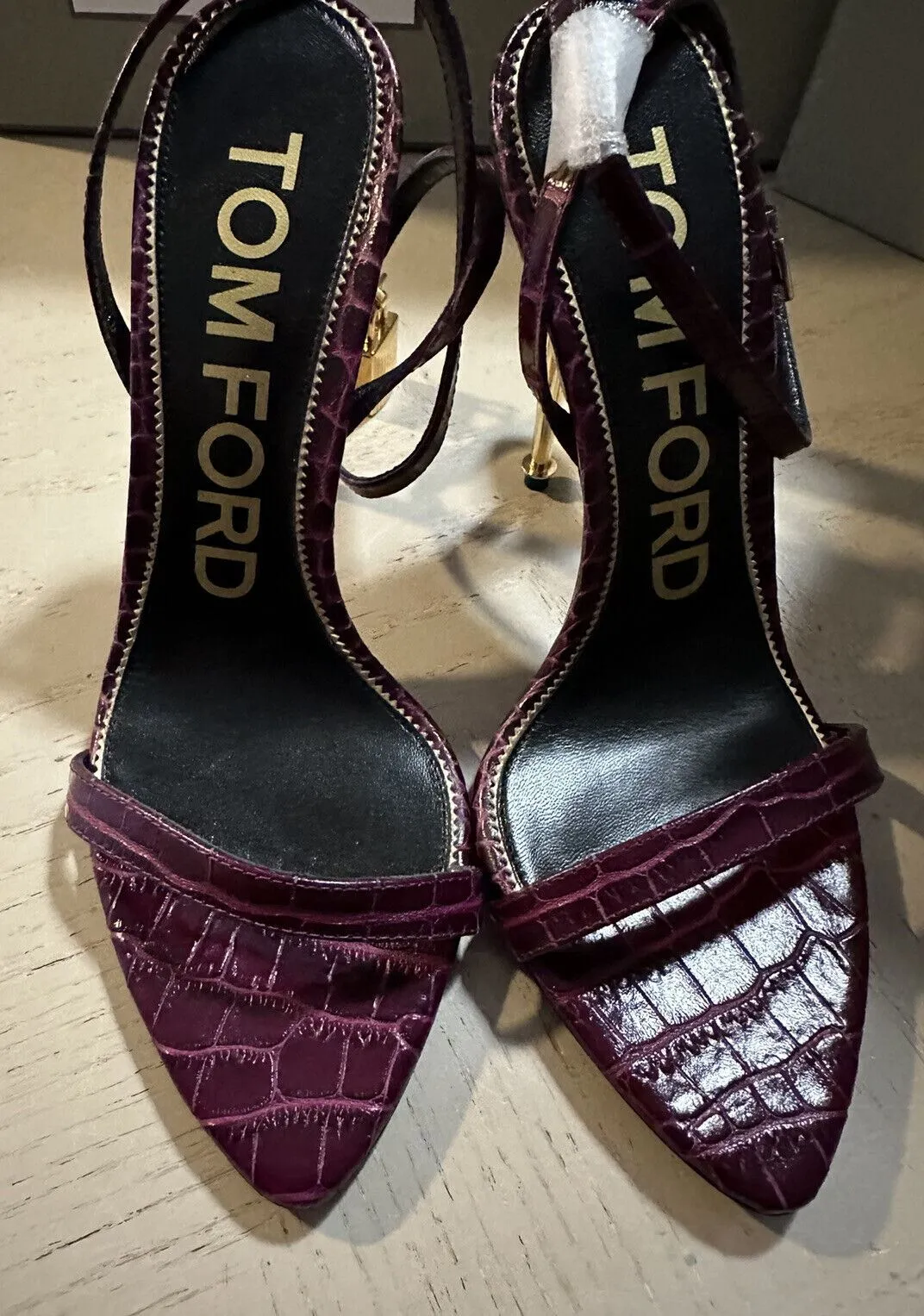 NIB $1290 TOM FORD 105mm Lock Croco Stiletto Sandals Cranberry 7 US/37 Eu