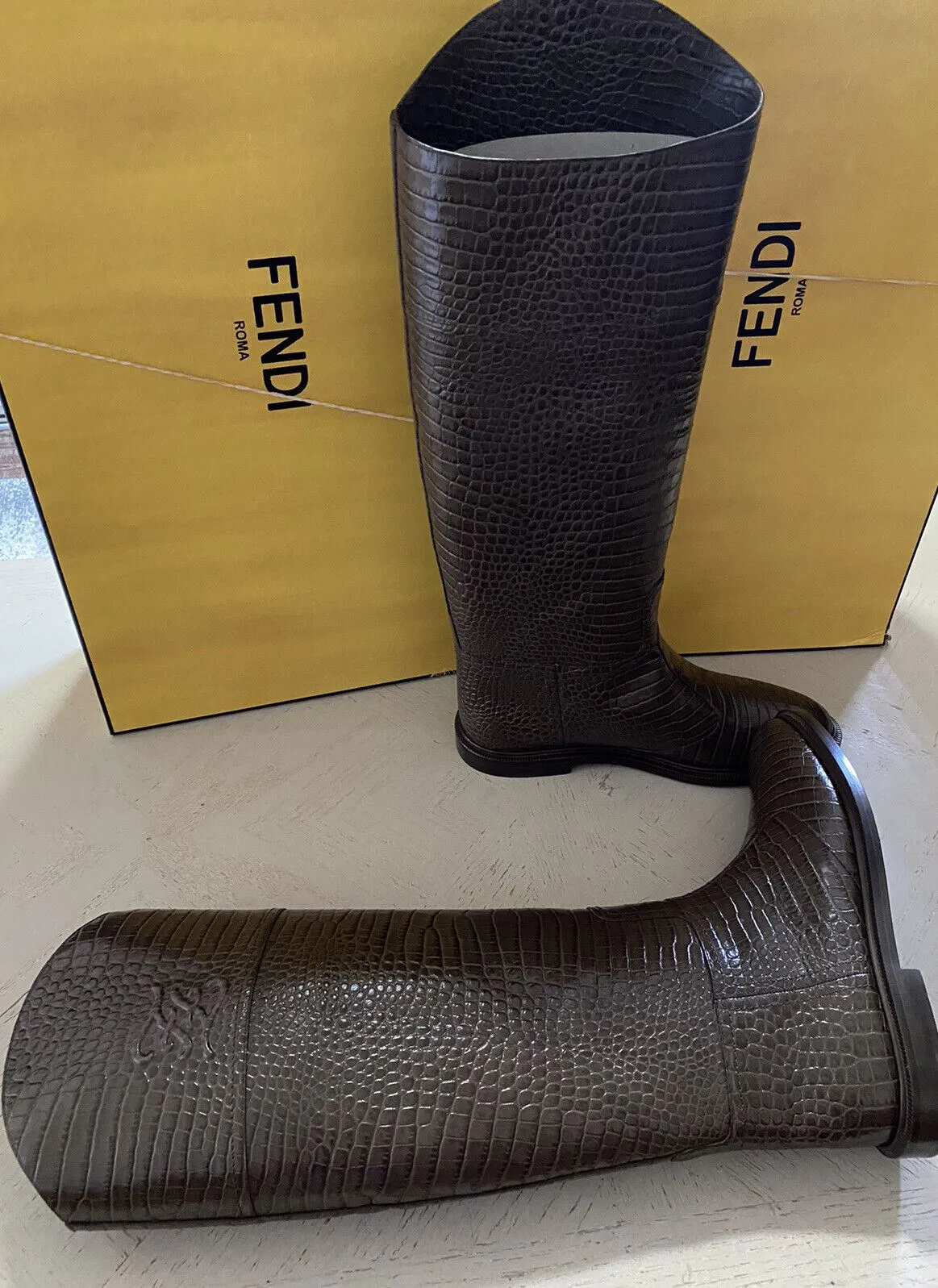 NIB $1590 Fendi Women Croc Embossed Leather Boots Shoes Color Maya 10/40 Eu