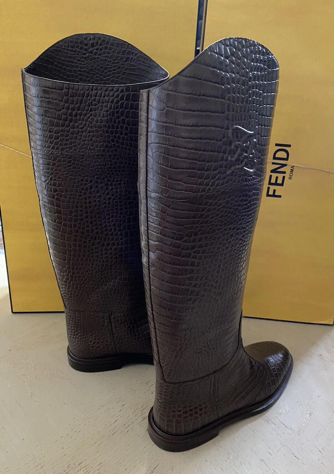 NIB $1590 Fendi Women Croc Embossed Leather Boots Shoes Color Maya 10/40 Eu