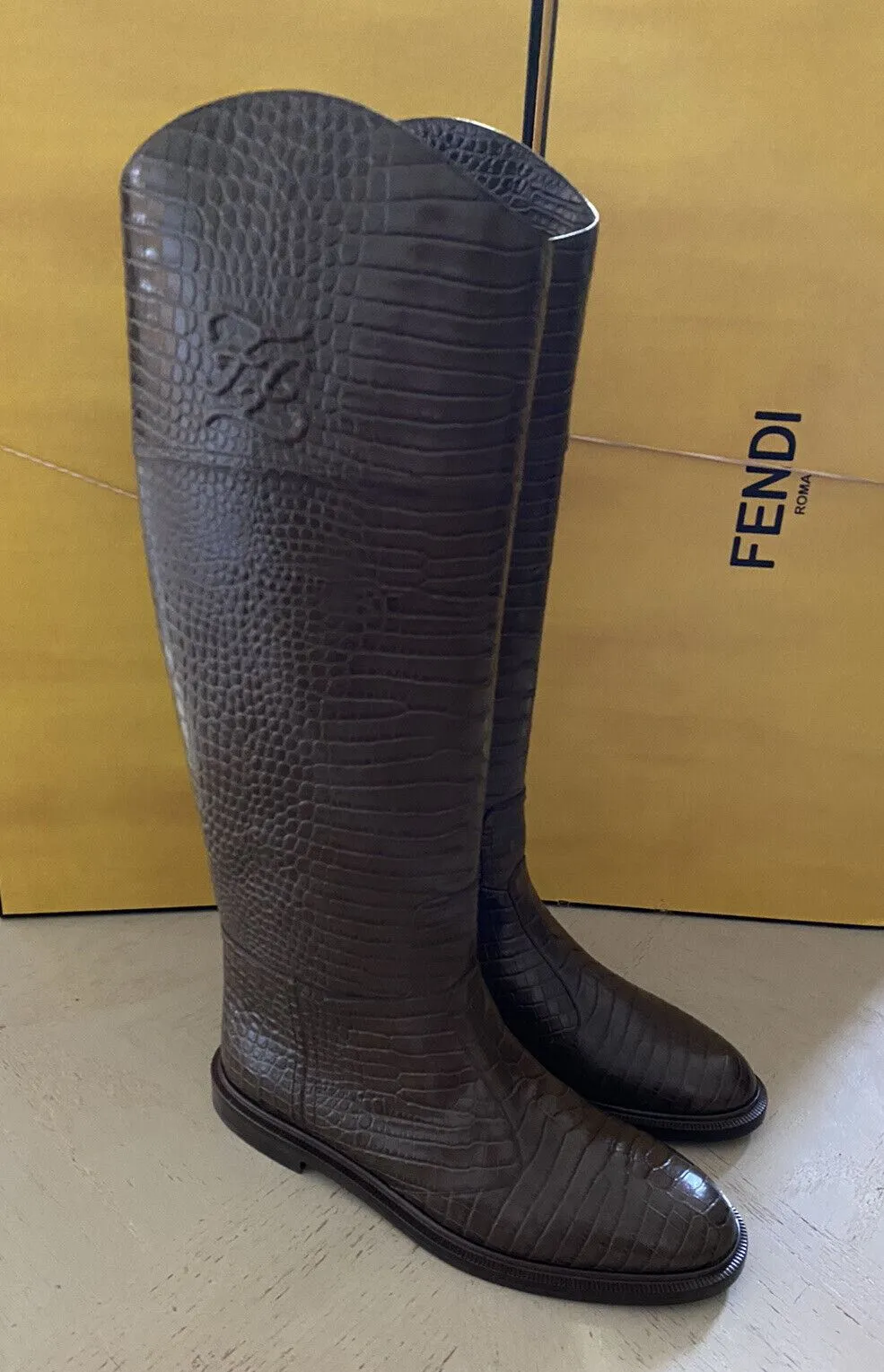 NIB $1590 Fendi Women Croc Embossed Leather Boots Shoes Color Maya 10/40 Eu