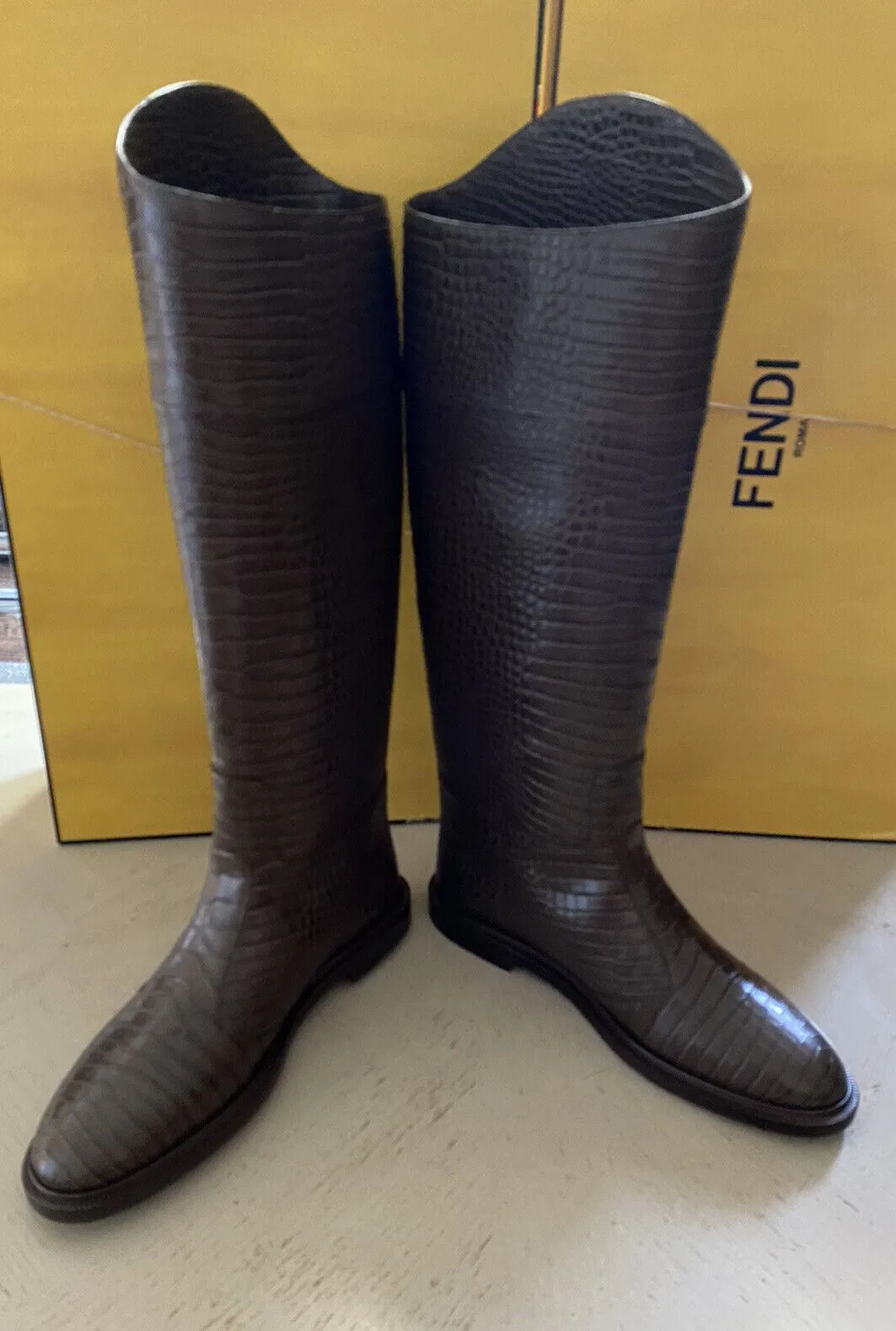 NIB $1590 Fendi Women Croc Embossed Leather Boots Shoes Color Maya 10/40 Eu