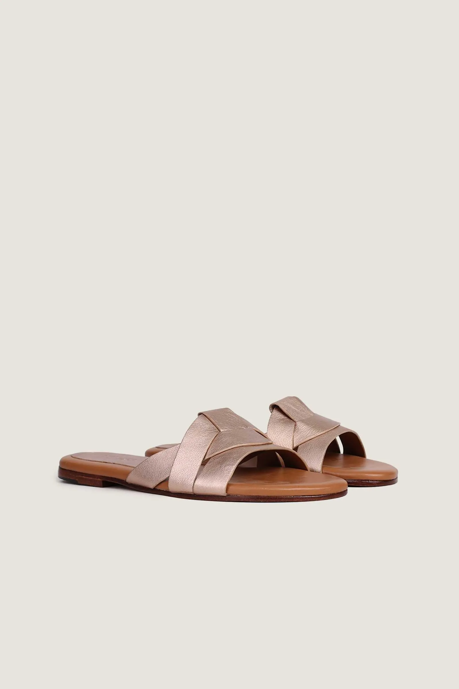 Novado - Criss-Cross Flat Leather Sandals - Rose Gold