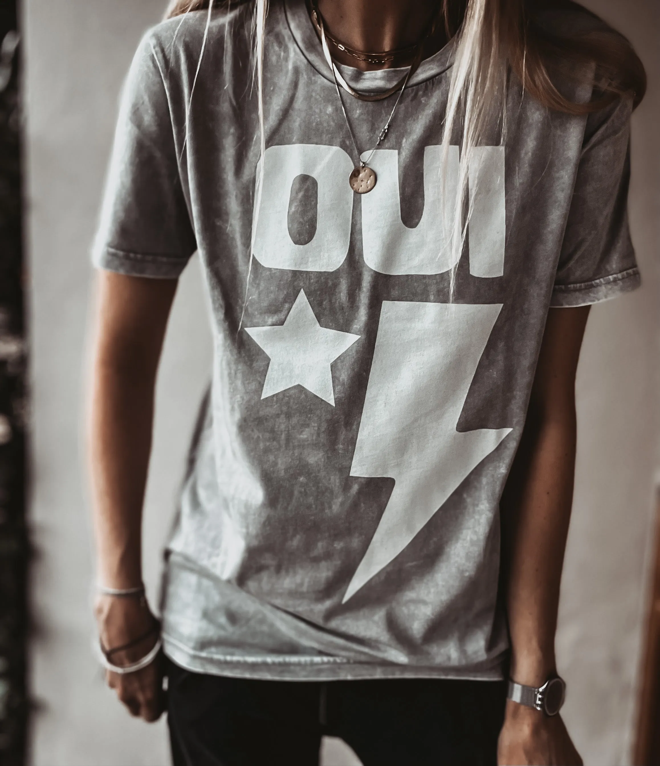 OUI light vintage grey star & strike tee *boyfriend fit*