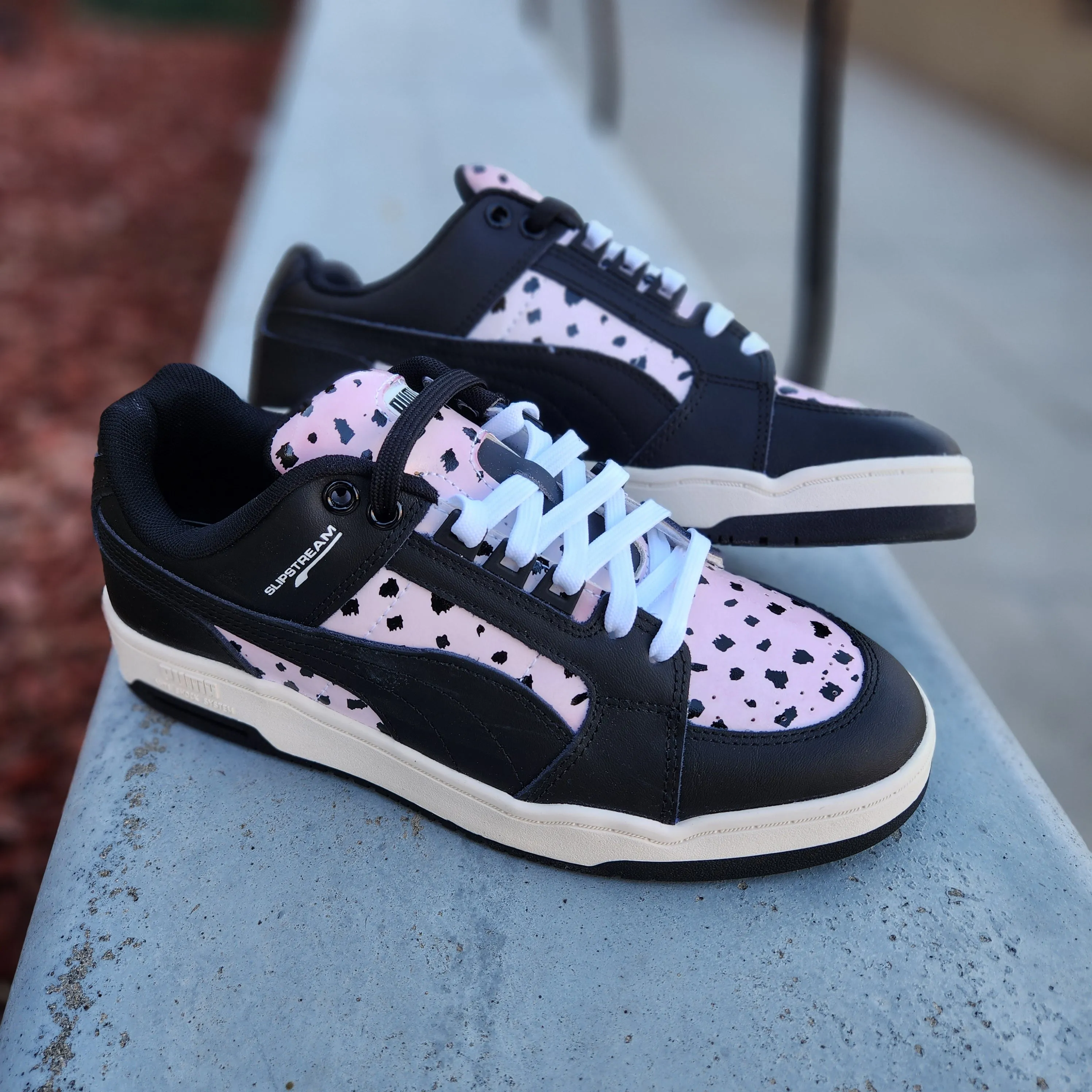 Puma Slipstream Lo Hidden Beast White to Pink