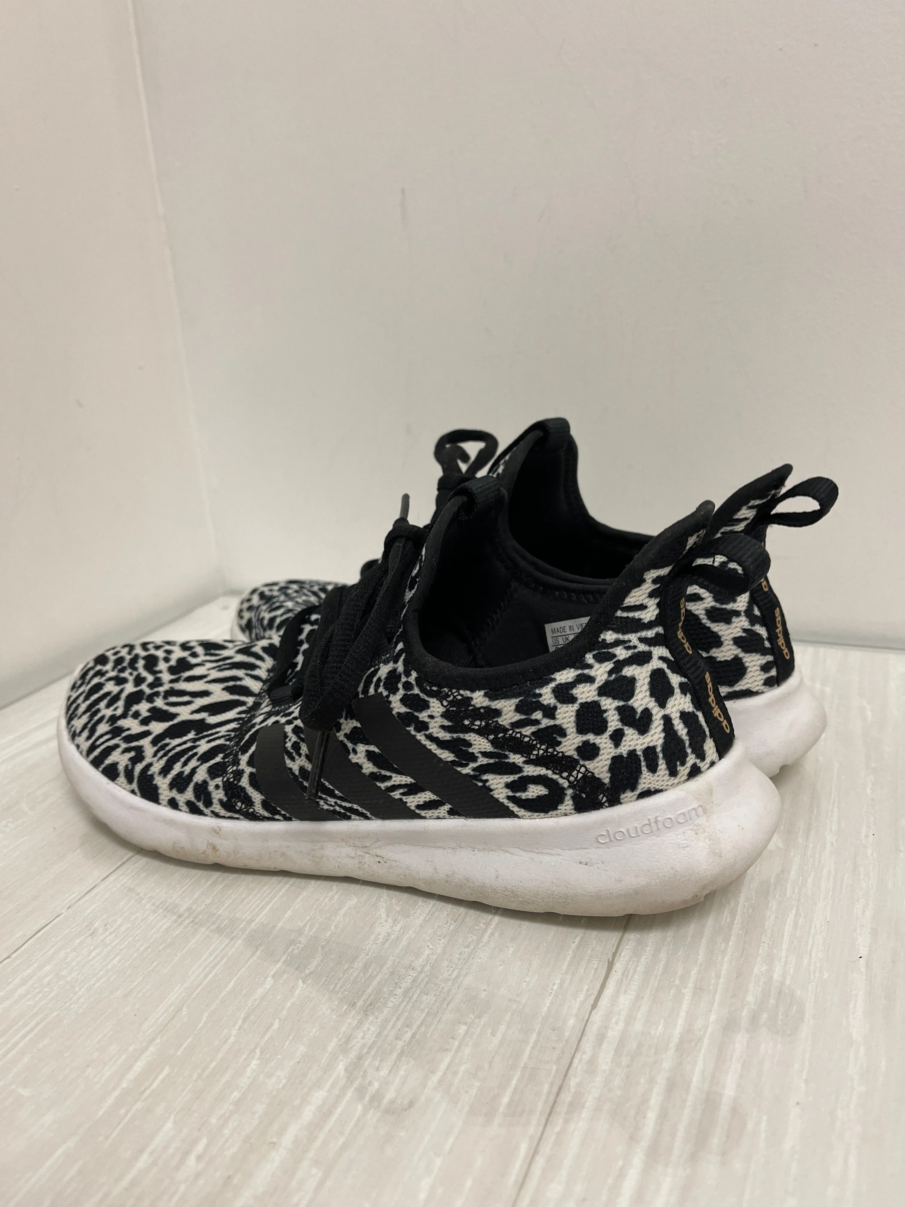 Shoes Athletic By Adidas In Animal Print, Size: 9