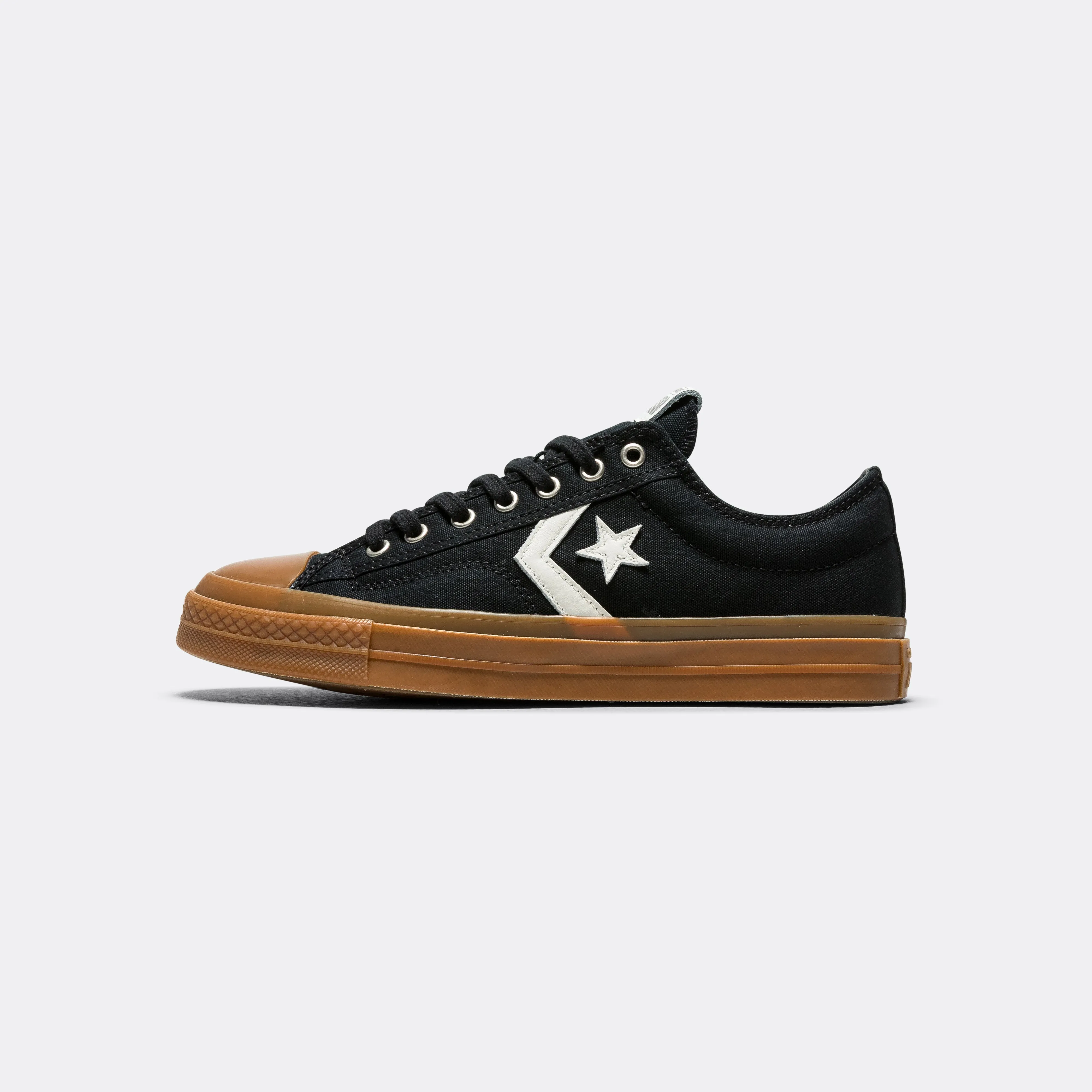 Star Player 76 Low - Black/Gum