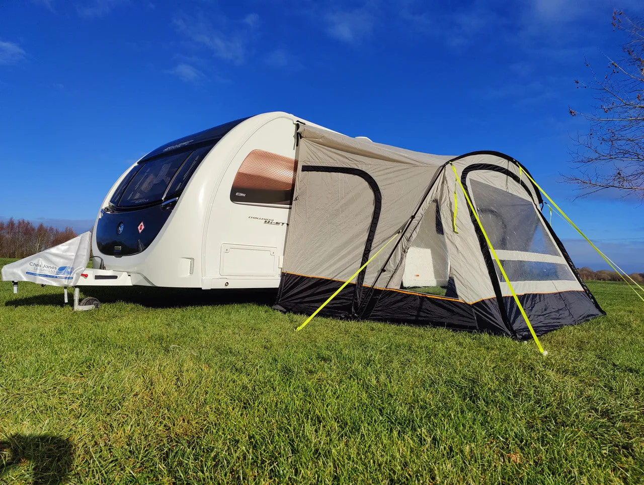 View Lite 390 - Caravan Awning ( Poled Awning )